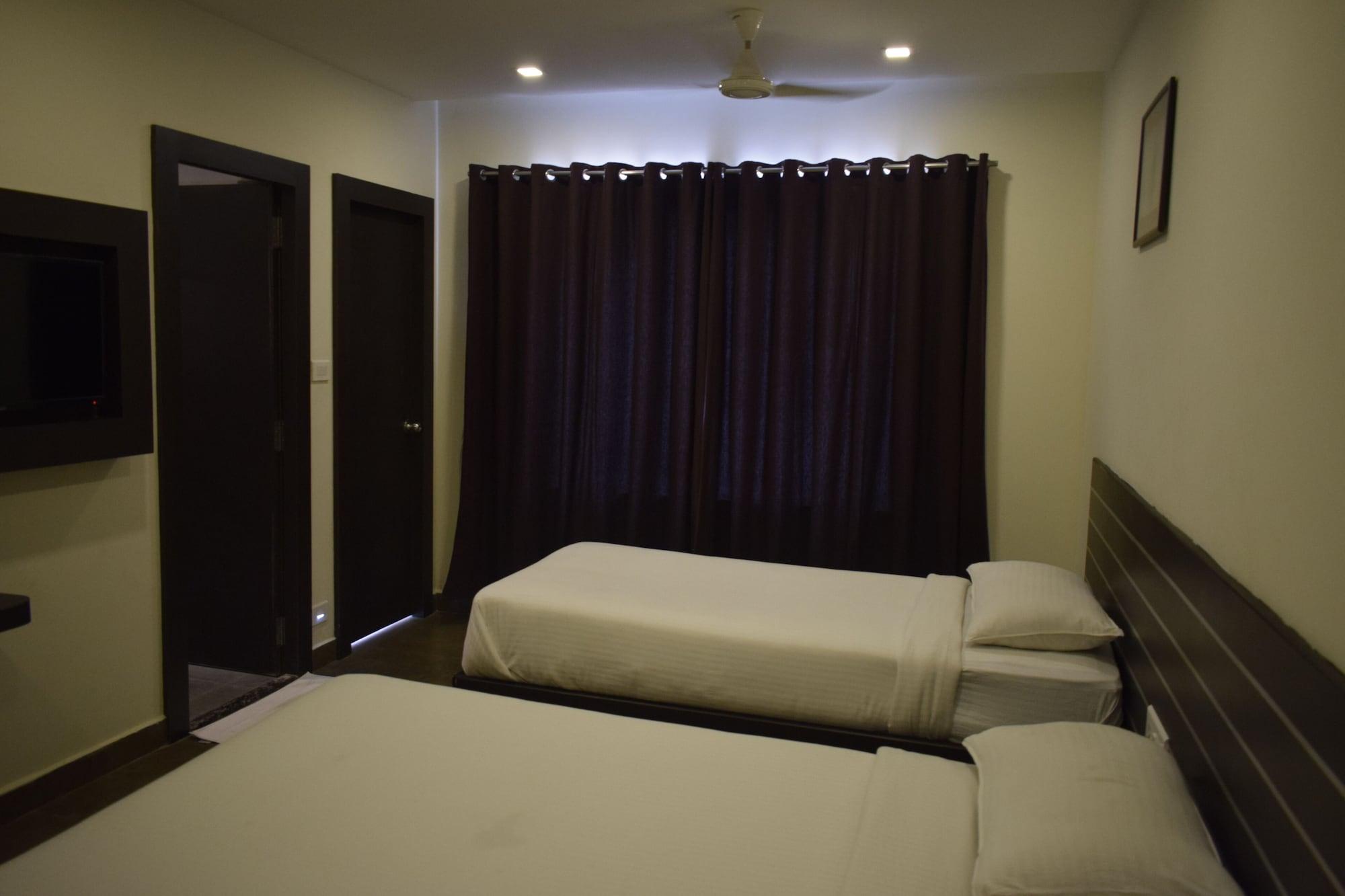 Hotel Sumith Palace Pondichéry Extérieur photo