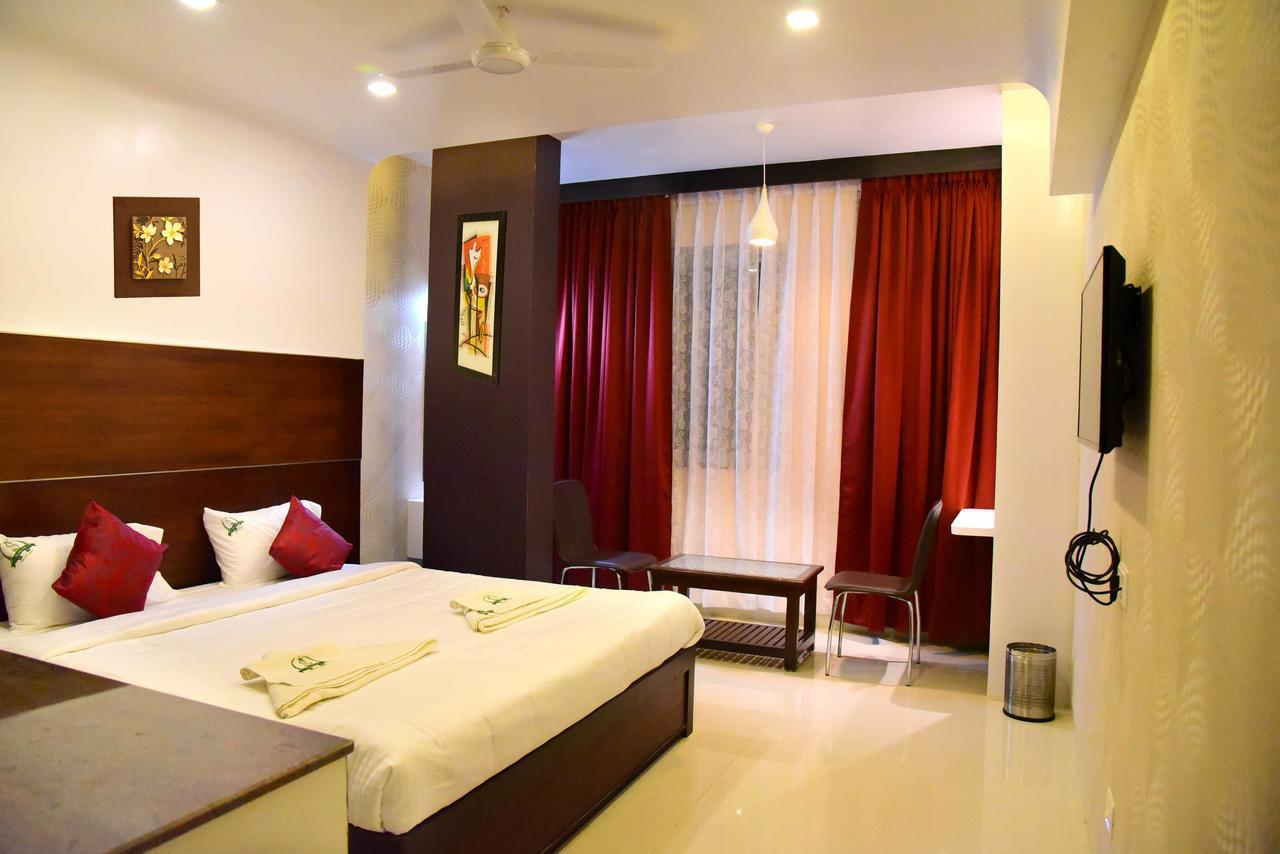 Hotel Sumith Palace Pondichéry Extérieur photo