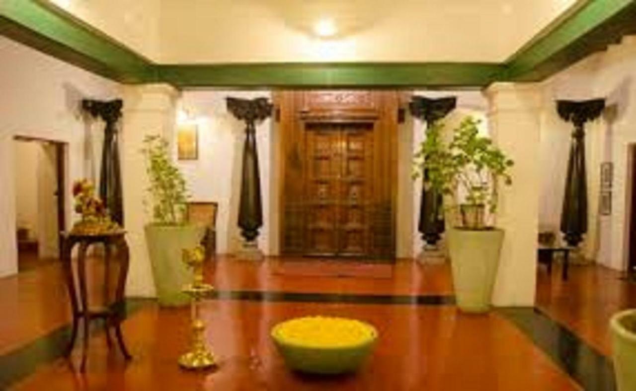 Hotel Sumith Palace Pondichéry Extérieur photo