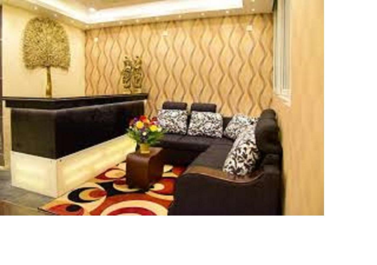 Hotel Sumith Palace Pondichéry Extérieur photo